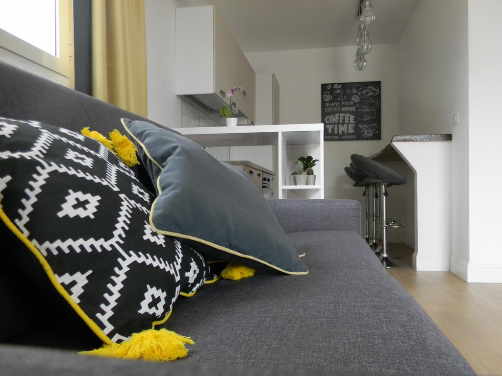 Toledo Boutique Studio Apartments Наполи Екстериор снимка