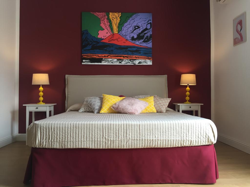 Toledo Boutique Studio Apartments Наполи Екстериор снимка