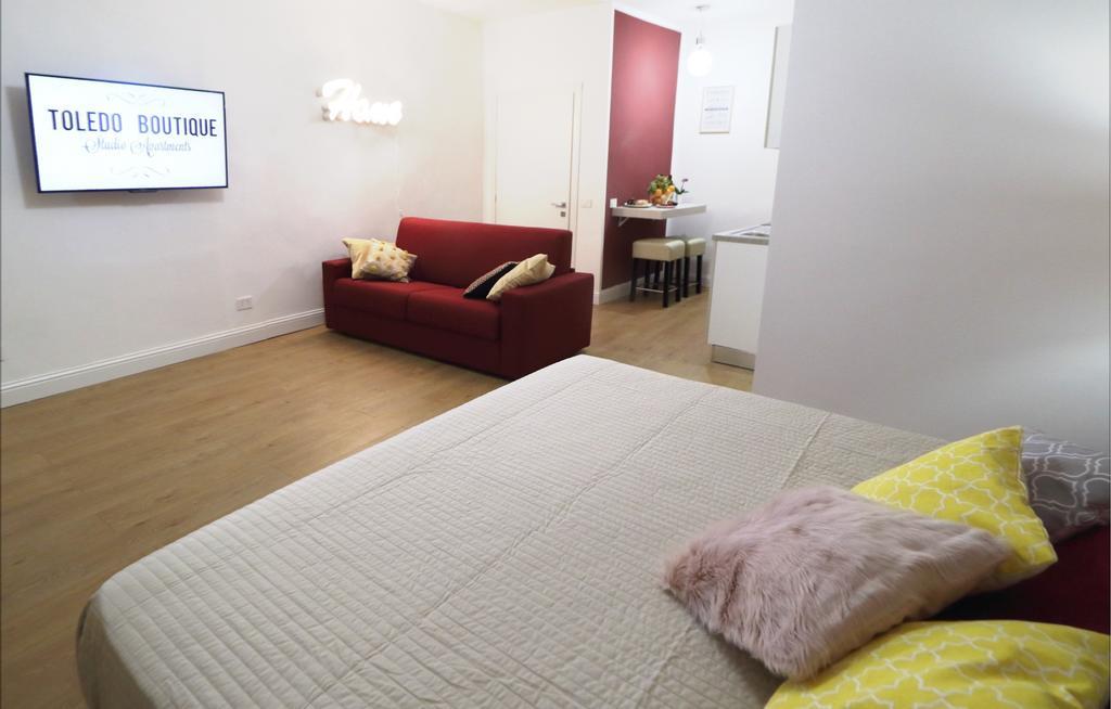 Toledo Boutique Studio Apartments Наполи Екстериор снимка